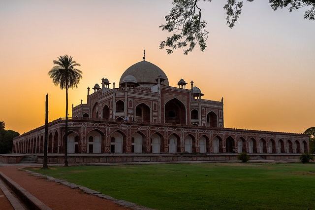 Humayuns-Tomb